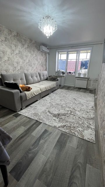 Продажа 2-комнатной квартиры, Курган, Конституции проспект,  45