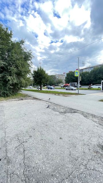 Продажа 2-комнатной квартиры, Курган, Конституции проспект,  45