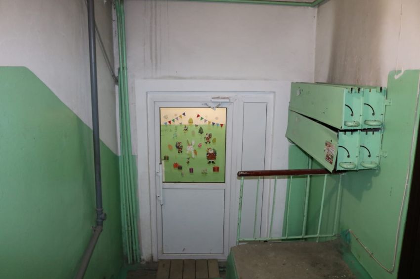 Продажа 2-комнатной квартиры, Курган, Урицкого улица,  74