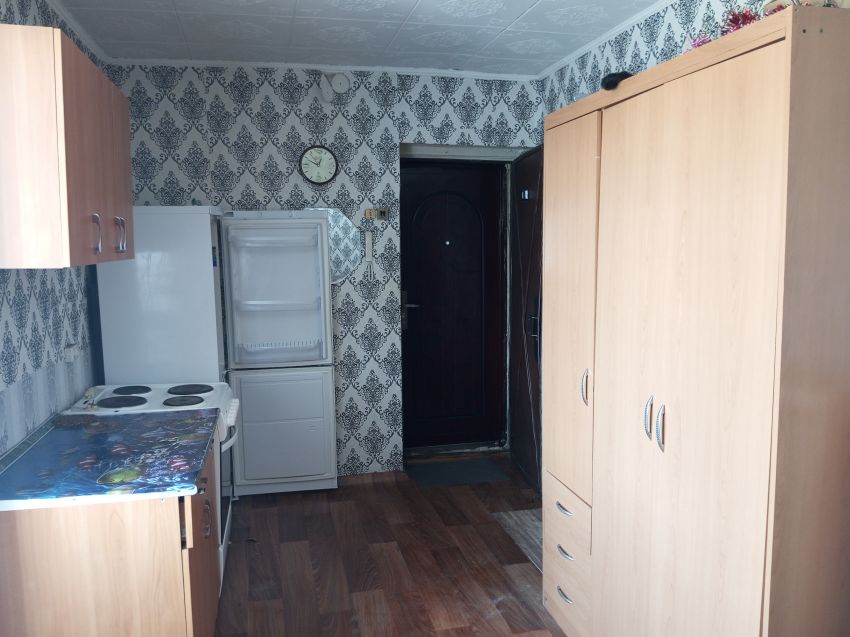 Продажа комнаты, Курган, Радионова улица,  20