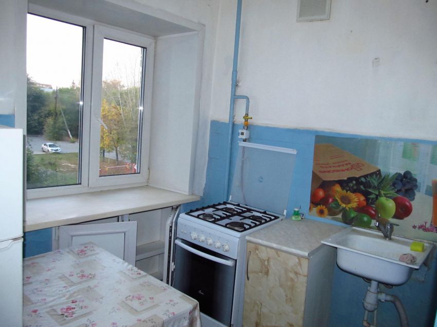 Продажа 1-комнатной квартиры, Курган, Некрасова улица,  9