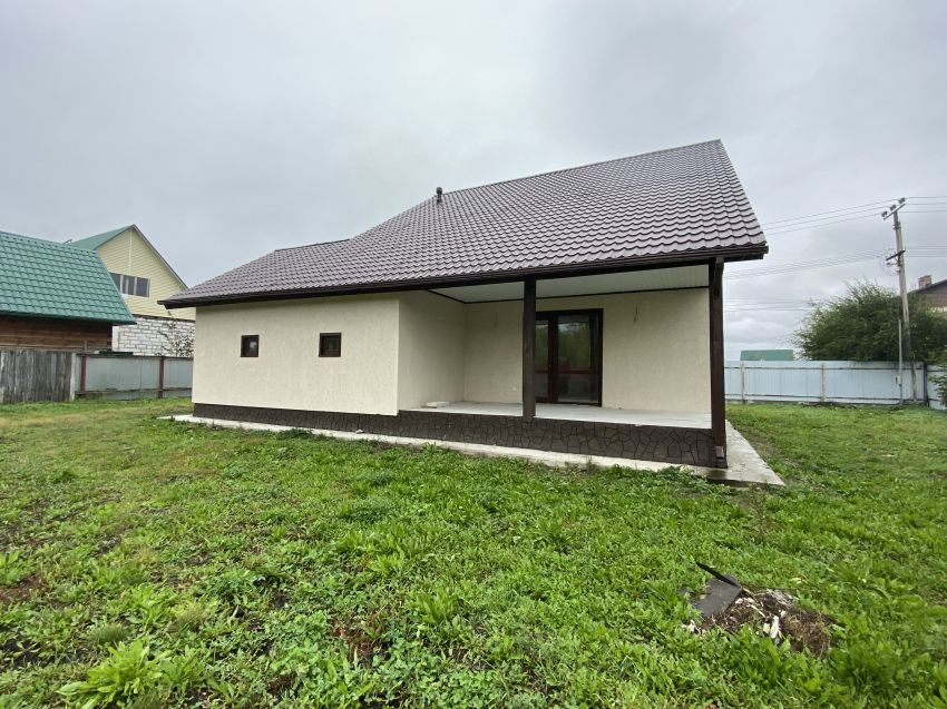 Продажа дома, 185м <sup>2</sup>, 10 сот., Лесниково, Лучистая улица