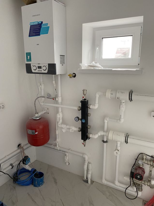 Продажа дома, 200м <sup>2</sup>, 12 сот., Лесниково, Уютная улица