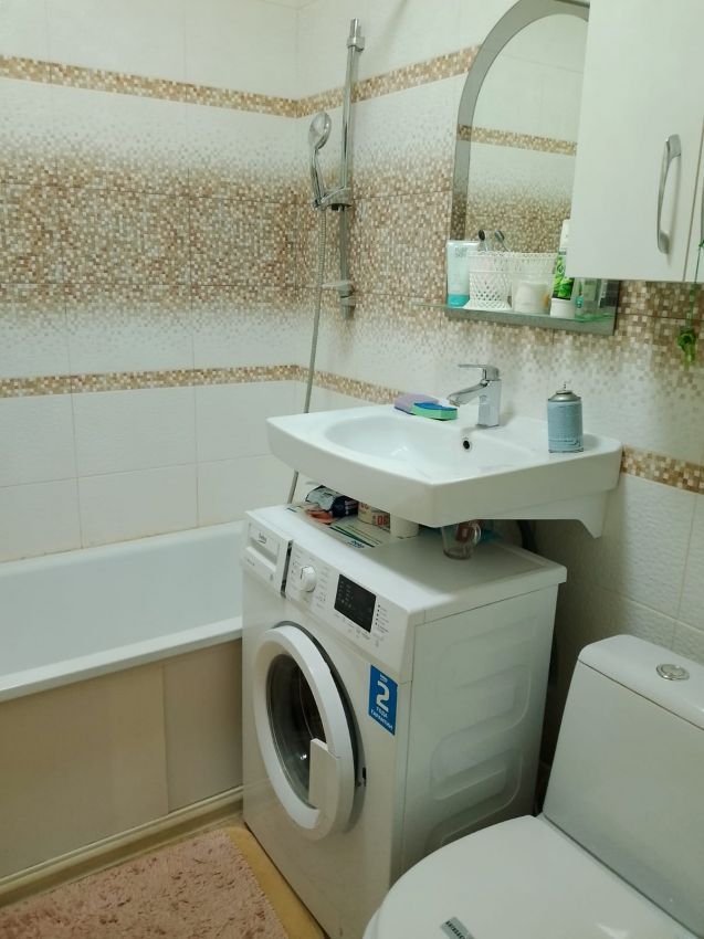 Продажа 1-комнатной квартиры, Курган, 7 микрорайон,  23