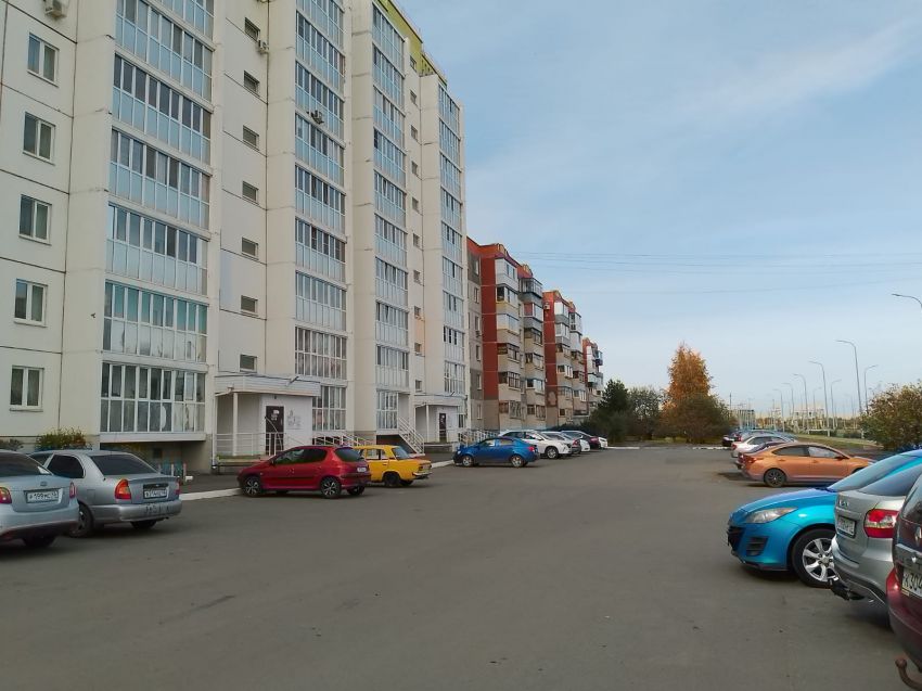 Продажа 1-комнатной квартиры, Курган, 7 микрорайон,  23