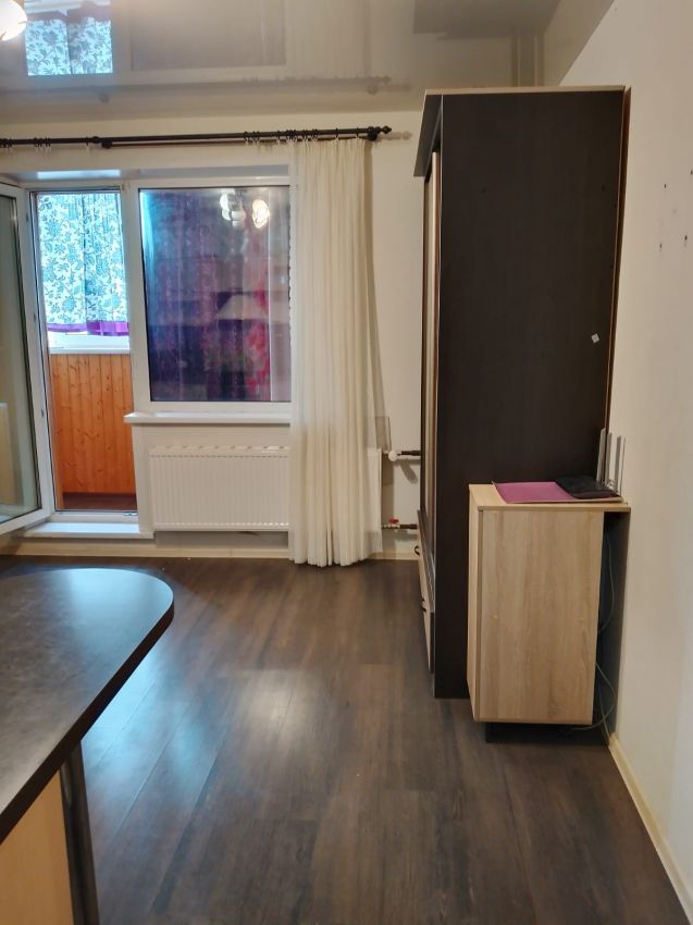 Продажа 1-комнатной квартиры, Курган, 7 микрорайон,  23