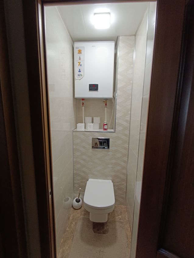 Продажа 5-комнатной квартиры, Курган, Карельцева улица,  117