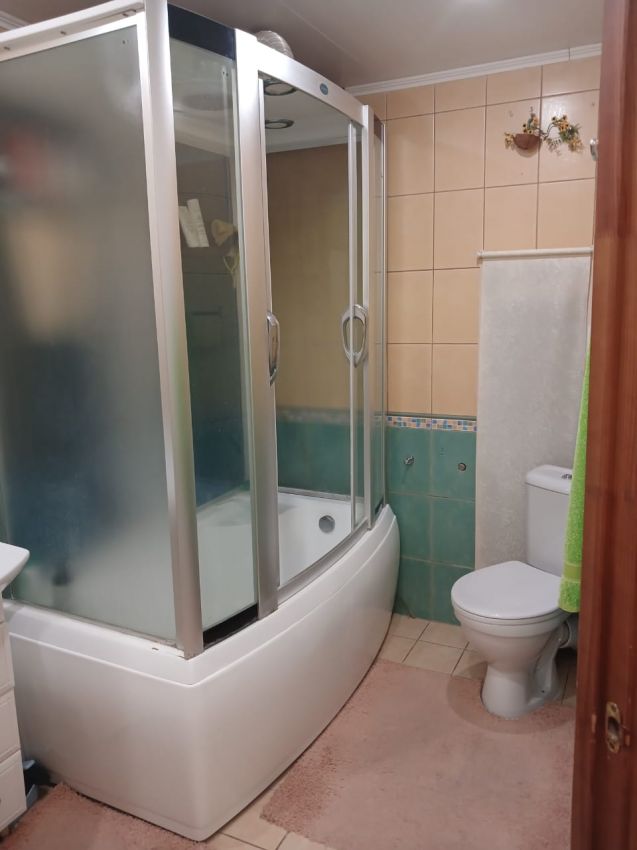 Продажа 3-комнатной квартиры, Курган, Володарского улица,  29