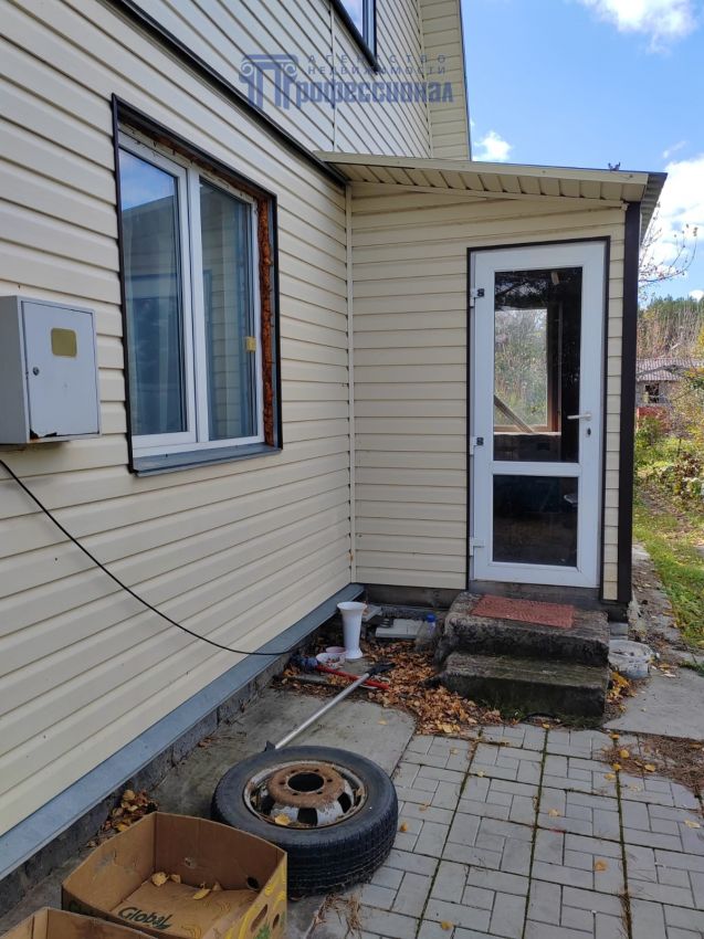 Продажа дома, 98м <sup>2</sup>, 9 сот., Лесниково