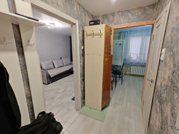 Продажа 1-комнатной квартиры, Курган, 5 микрорайон,  1