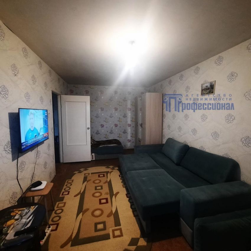 Продажа 1-комнатной квартиры, Курган, Бурова-Петрова улица,  60