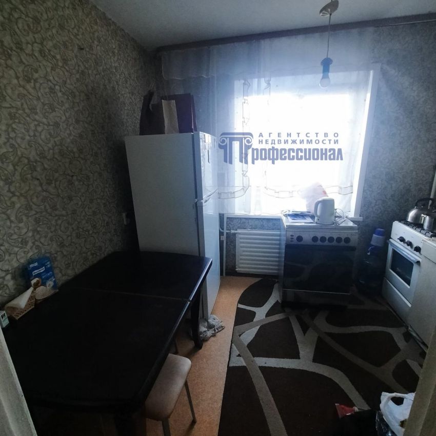 Продажа 1-комнатной квартиры, Курган, Бурова-Петрова улица,  60