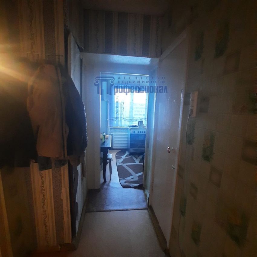 Продажа 1-комнатной квартиры, Курган, Бурова-Петрова улица,  60