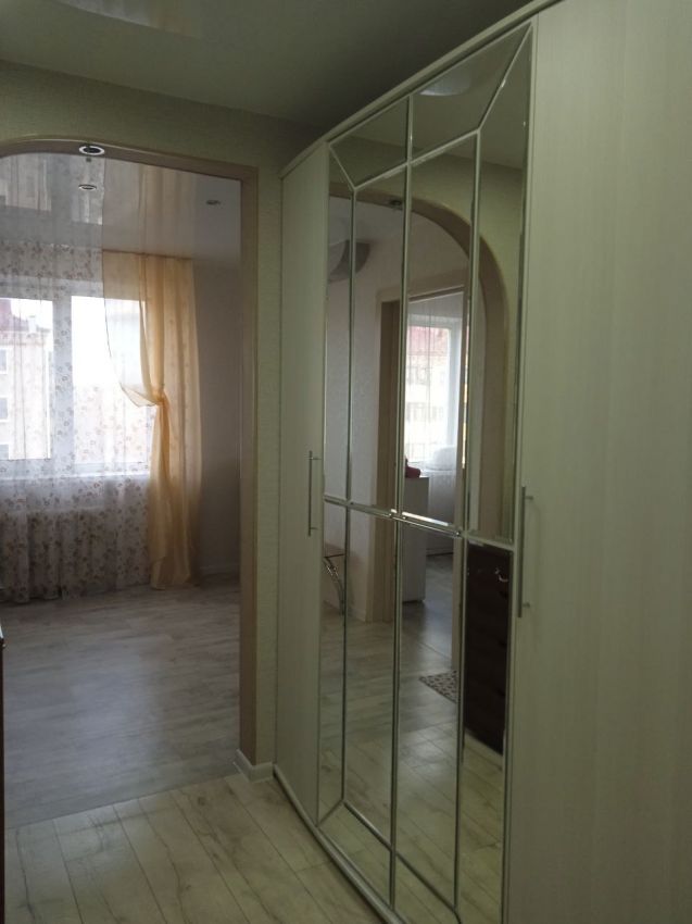 Продажа 3-комнатной квартиры, Курган, Карбышева улица,  44а