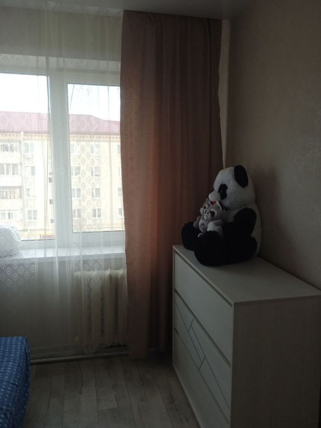 Продажа 3-комнатной квартиры, Курган, Карбышева улица,  44а