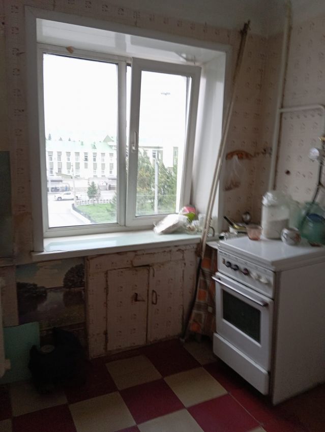 Продажа 2-комнатной квартиры, Курган, Станционная улица,  12