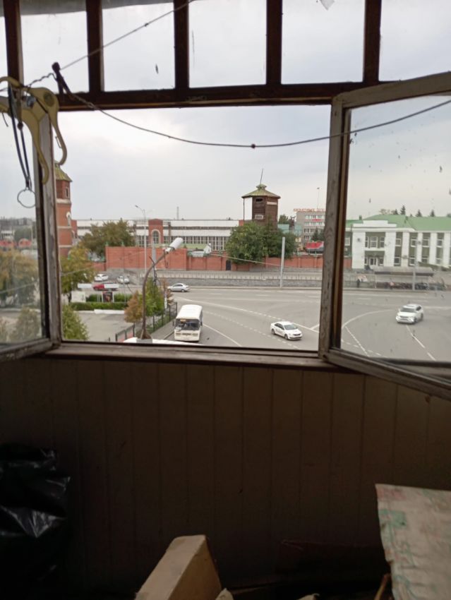 Продажа 2-комнатной квартиры, Курган, Станционная улица,  12