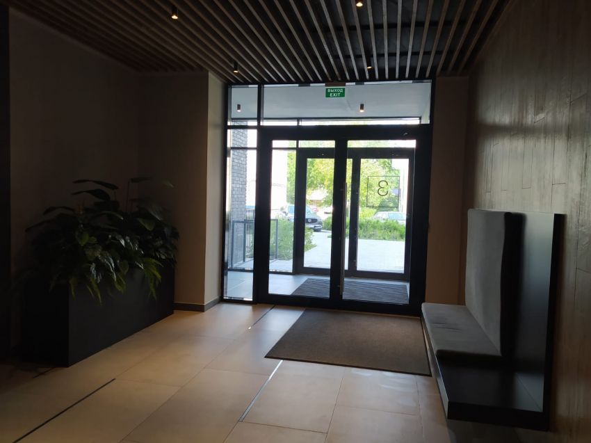 Продажа 3-комнатной квартиры, Курган, Коли Мяготина улица,  181