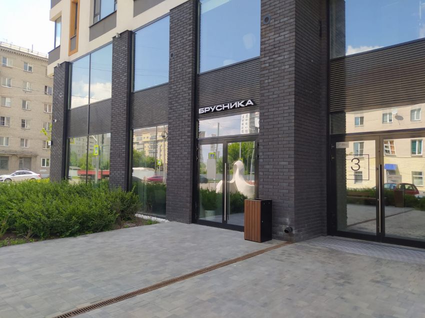 Продажа 3-комнатной квартиры, Курган, Коли Мяготина улица,  181