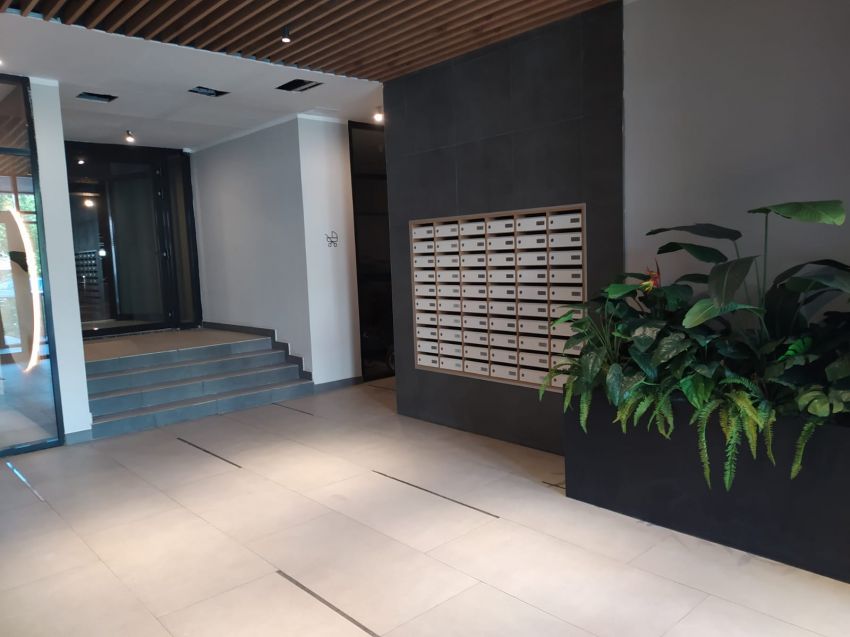 Продажа 3-комнатной квартиры, Курган, Коли Мяготина улица,  181