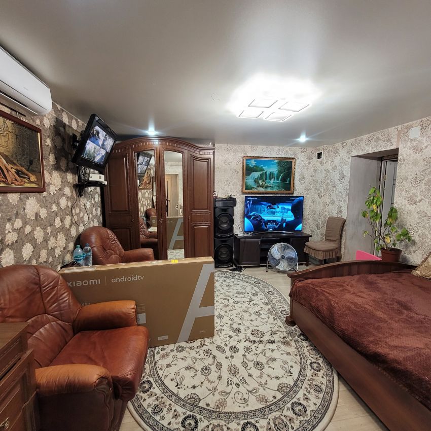 Продажа дома, 158м <sup>2</sup>, 7 сот., Курган, 9 Мая улица,  46