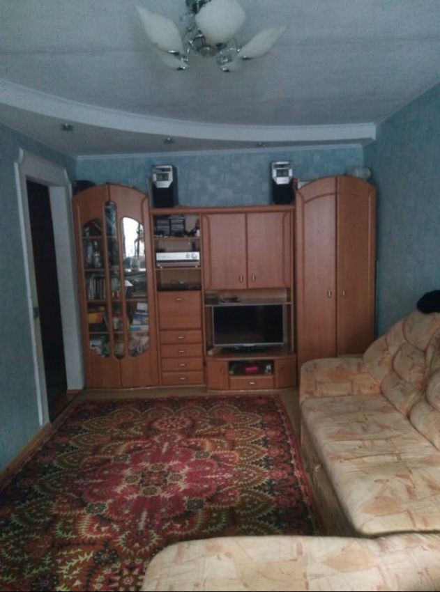Продажа 4-комнатной квартиры, Курган, Невежина улица,  15