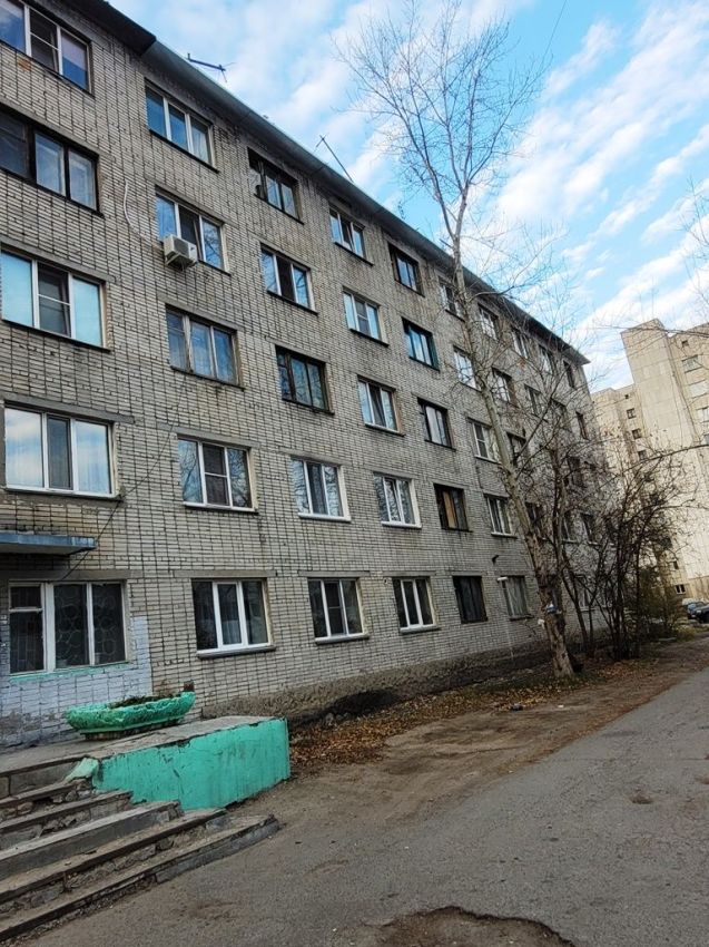 Продажа 2-комнатной квартиры, Курган, Дзержинского улица,  31