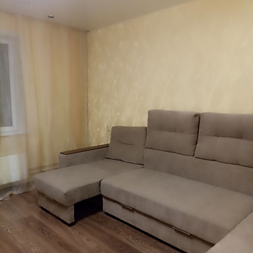 Продажа 1-комнатной квартиры, Курган, 4 микрорайон,  15