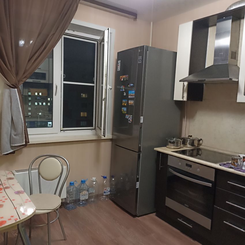 Продажа 1-комнатной квартиры, Курган, 4 микрорайон,  15
