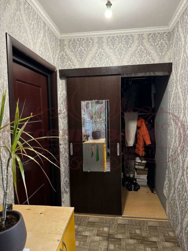 Продажа 1-комнатной квартиры, Курган, 9 Мая улица,  4в