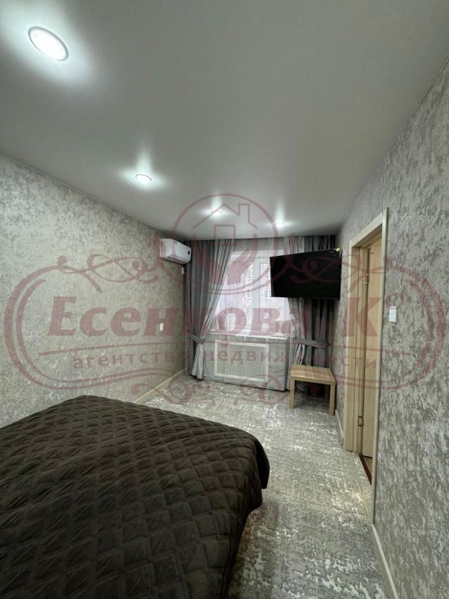 Продажа 2-комнатной квартиры, Курган, Дзержинского улица,  36