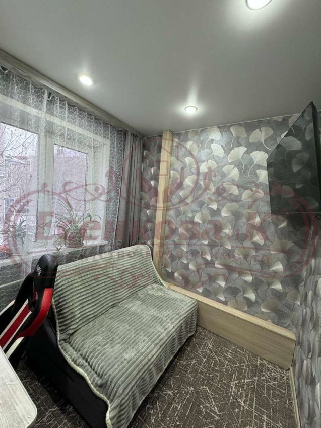 Продажа 2-комнатной квартиры, Курган, Дзержинского улица,  36