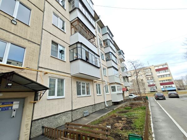 Продажа 3-комнатной квартиры, Курган, К.Маркса улица,  145