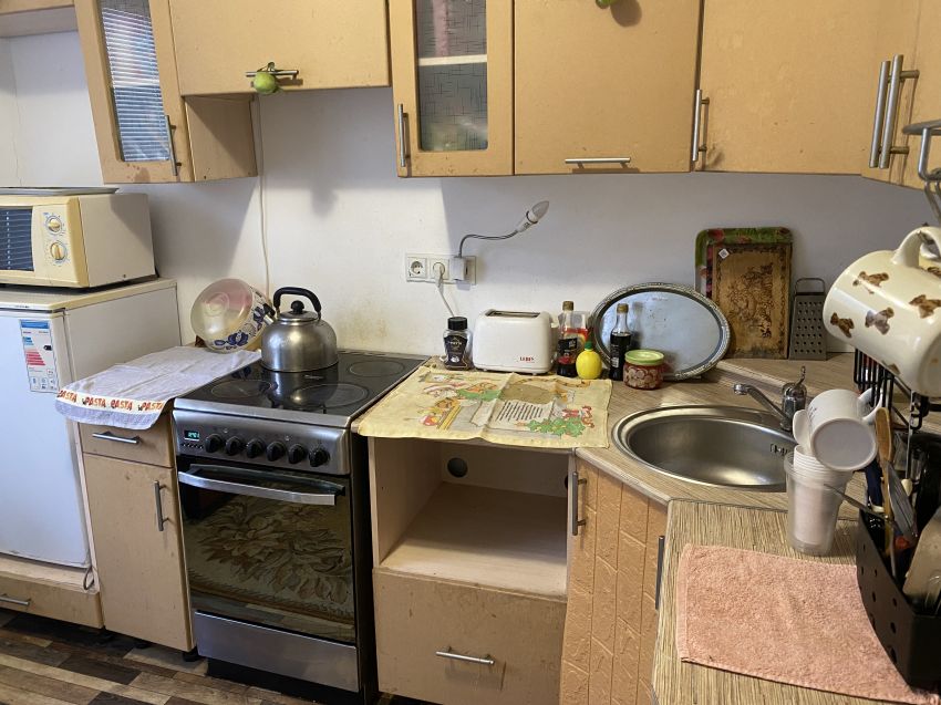 Продажа 3-комнатной квартиры, Курган, Белинского улица,  20