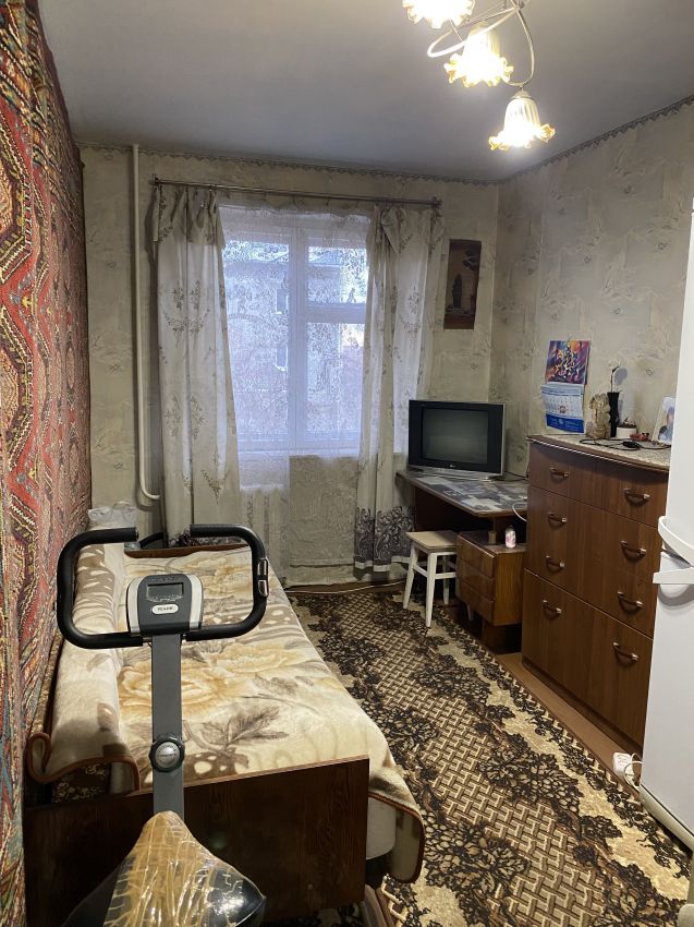 Продажа 2-комнатной квартиры, Курган, Советская улица,  29