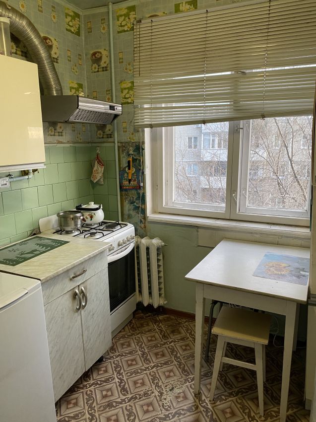Продажа 2-комнатной квартиры, Курган, Советская улица,  29