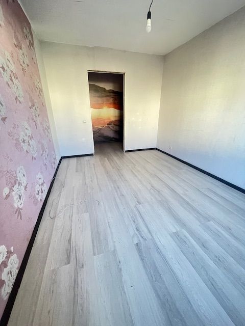 Продажа 2-комнатной квартиры, Курган, 6а микрорайон,  12к1