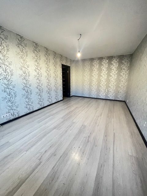 Продажа 2-комнатной квартиры, Курган, 6а микрорайон,  12к1