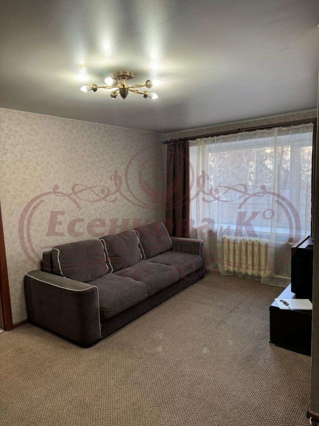 Продажа 2-комнатной квартиры, Курган, Станционная улица,  37