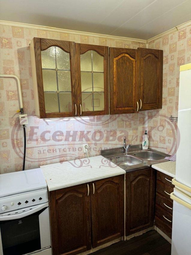 Продажа 2-комнатной квартиры, Курган, Станционная улица,  37
