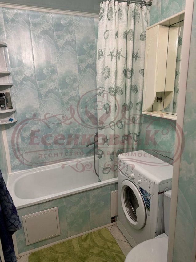 Продажа 2-комнатной квартиры, Курган, Станционная улица,  37