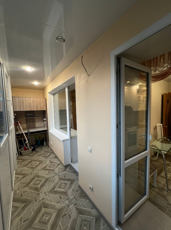 Продажа 3-комнатной квартиры, Курган, Красина улица,  75а