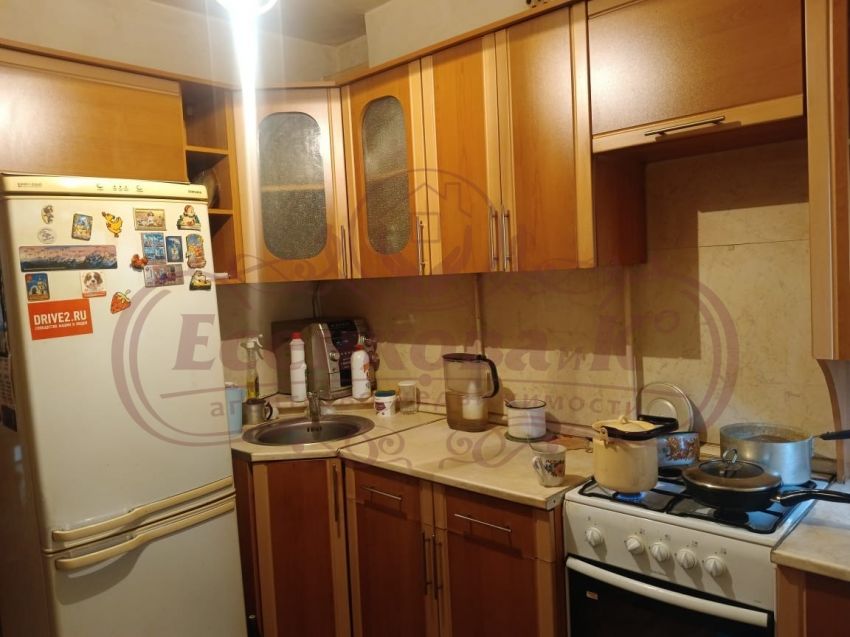 Продажа 2-комнатной квартиры, Курган, Перова улица,  22