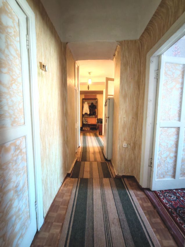 Продажа 2-комнатной квартиры, Курган, Коли Мяготина улица,  128