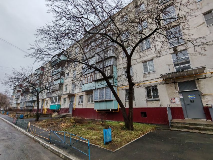 Продажа 2-комнатной квартиры, Курган, Орлова улица,  85