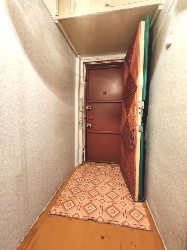 Продажа 2-комнатной квартиры, Курган, Орлова улица,  85