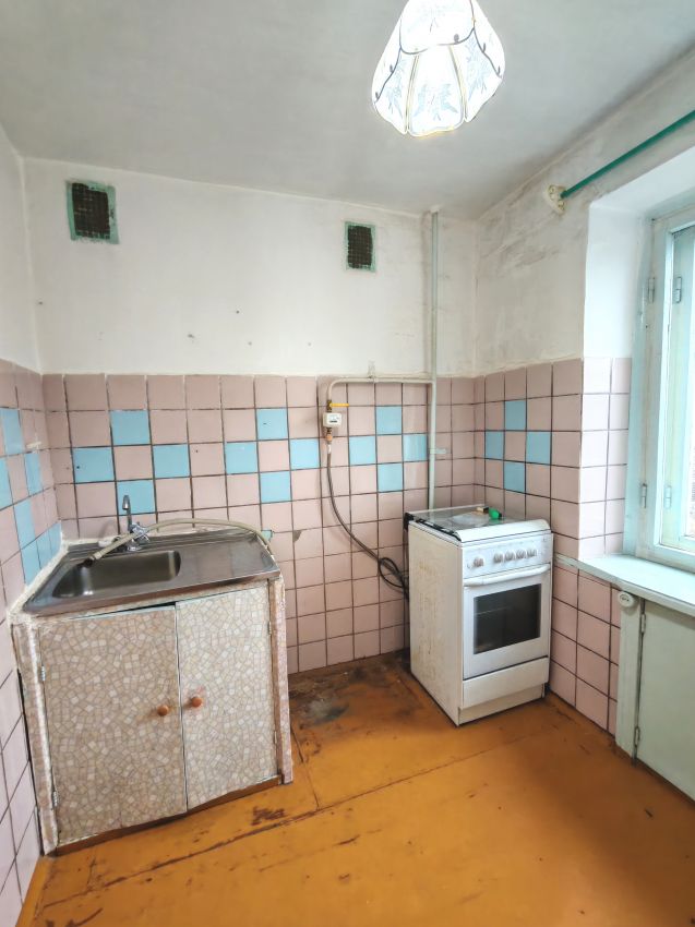 Продажа 2-комнатной квартиры, Курган, Орлова улица,  85