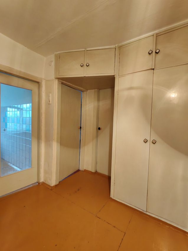 Продажа 2-комнатной квартиры, Курган, Орлова улица,  85