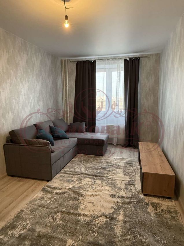 Продажа 1-комнатной квартиры, Курган, 8 микрорайон,  5