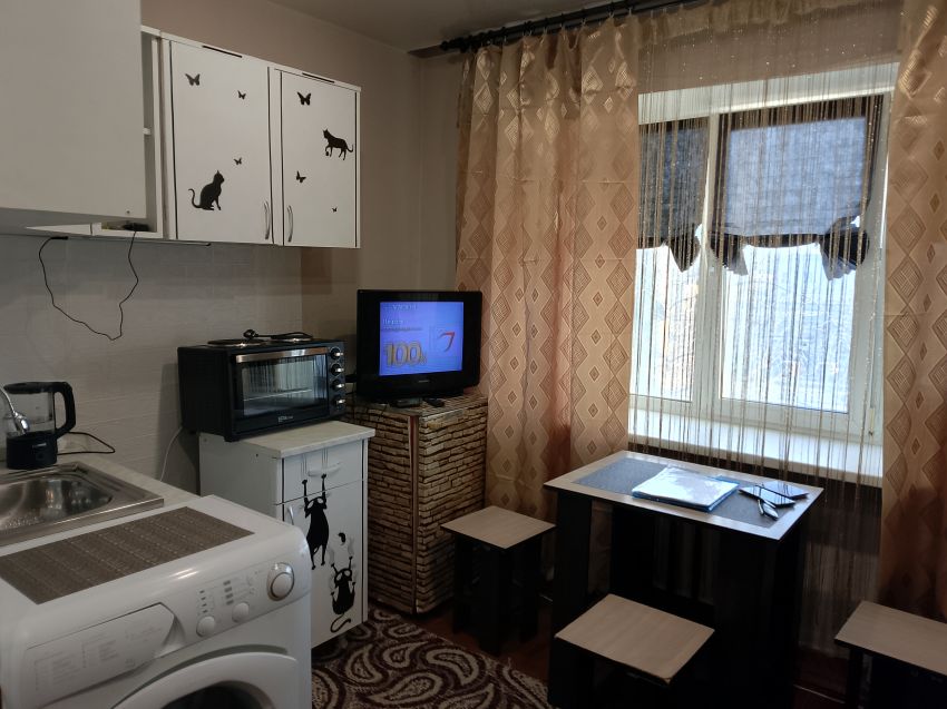 Продажа 1-комнатной квартиры, Курган, Бурова-Петрова улица,  95